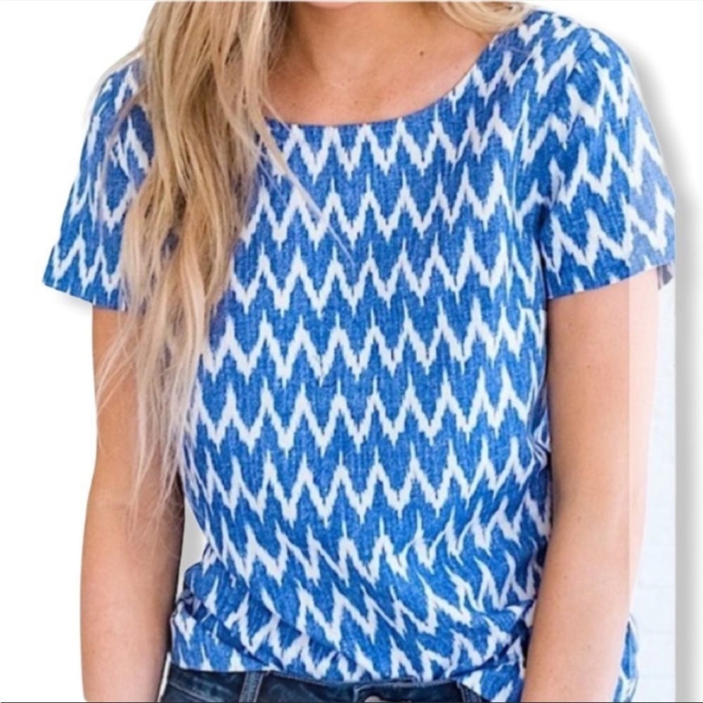 J. Crew Linen/Cotton Blend Blue & White Ikat Chevron Print SS Top